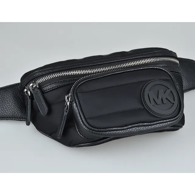 【Michael Kors】MK MICHAEL KORS BROOKLYN字母圓標LOGO拉鍊絎縫尼龍胸腰包(黑)