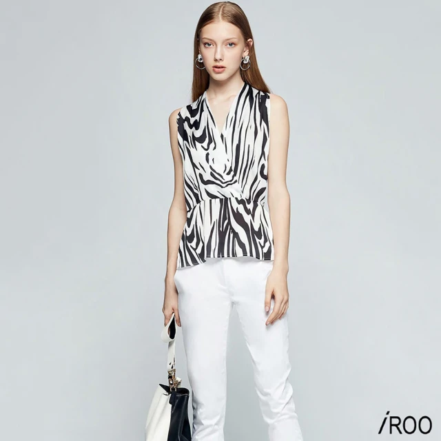 iROO 光澤感透明蔥紗針織上衣好評推薦