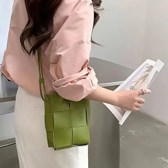 【LEESA】雙11 軟皮包包 軟皮斜背包 水桶包 編織包 手機包 手提包 側背包 斜背包 女生包包 女包