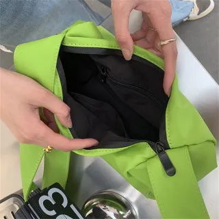 【KT DADA】雙11 圓筒包 通勤小包 防水包 包包 枕頭包 寬肩帶 輕量斜背包 潮牌包包 韓系包包