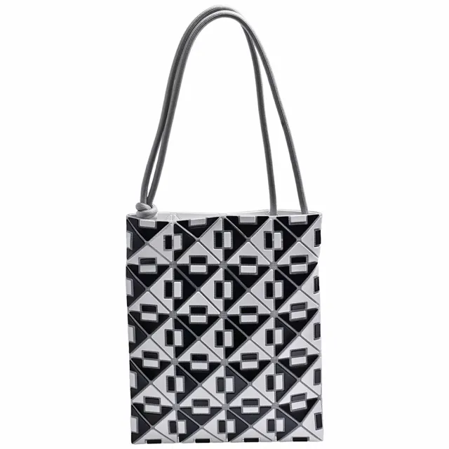 【ISSEY MIYAKE 三宅一生】三宅一生BAOBAO格紋透光幾何肩背包(白/黑色BB46-AG801-17)