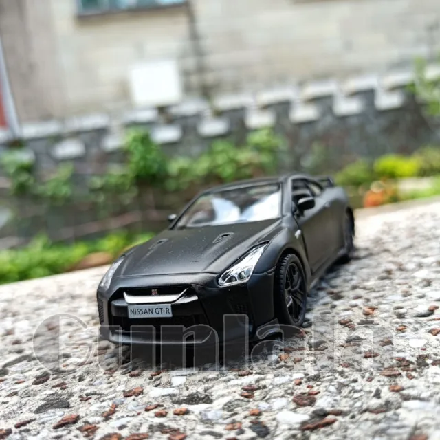 1:37 NISSAN GTR 模型車(東瀛戰神 日產 R35 GT-R Skyline)