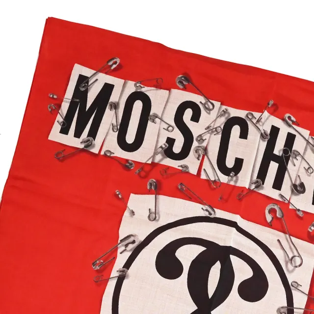 【MOSCHINO】經典LOGO喀什米爾羊毛混絲披肩領巾圍巾(紅)