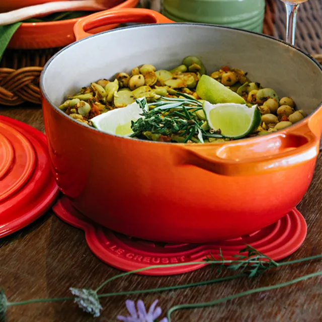 【Le Creuset】耐熱矽膠花型隔熱墊(櫻桃紅/淡粉紅)