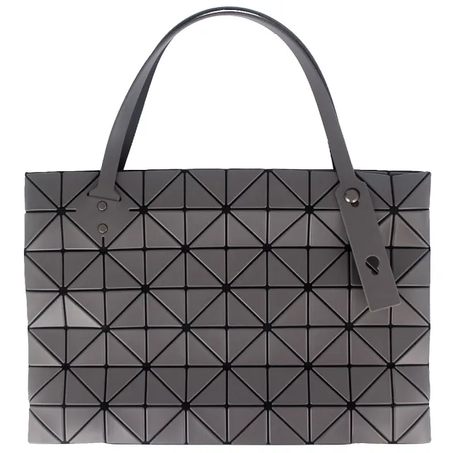 【ISSEY MIYAKE 三宅一生】BAOBAO 皮紋方格7x10拉鍊托特包(灰色)