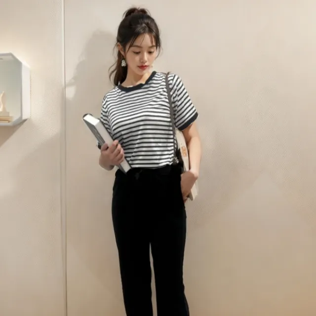 【baibeauty 白鳥麗子】休閒條紋圓領短袖上衣+百搭雙口袋直筒長褲(兩件式套裝)