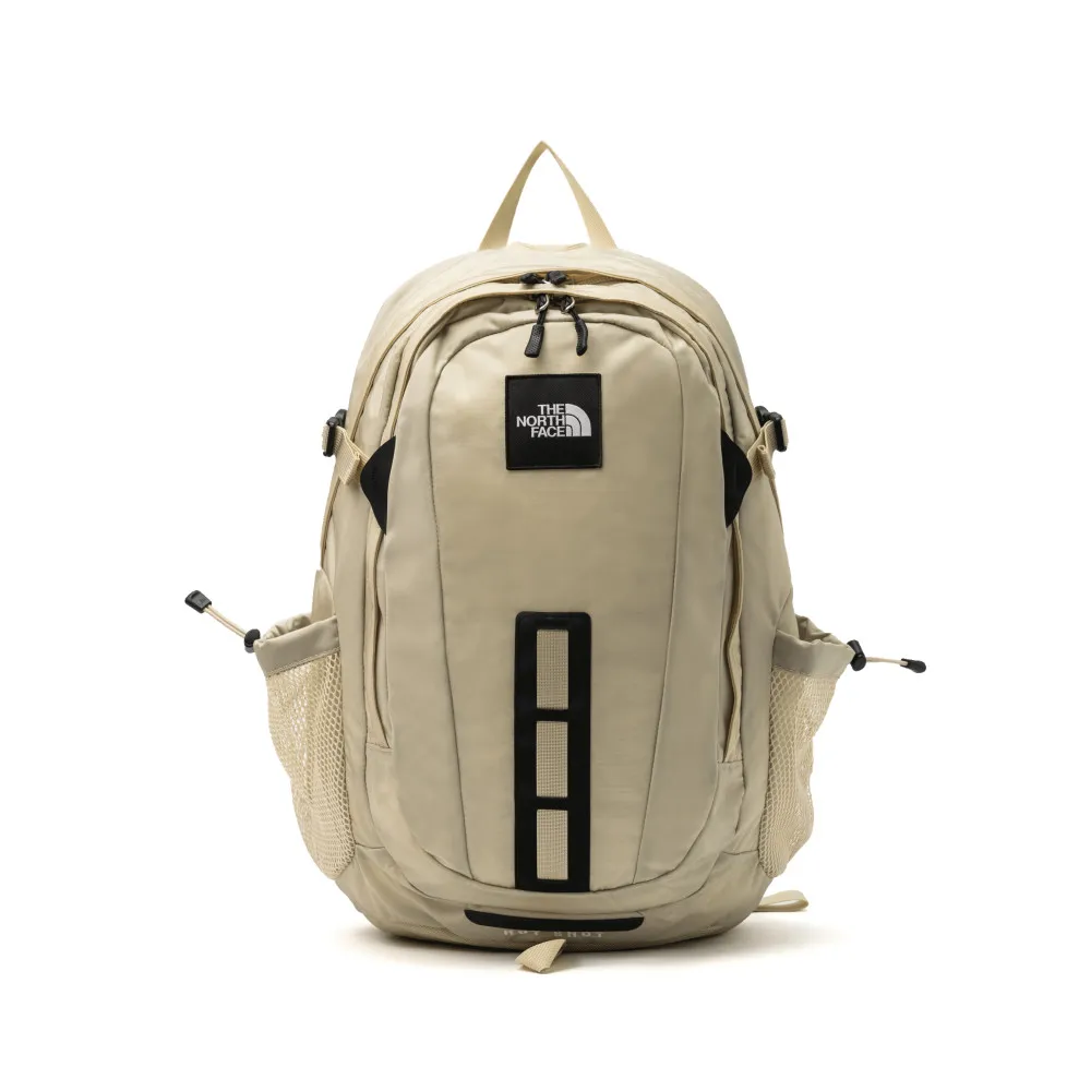 【The North Face 官方旗艦】北面男女款卡其色多隔層後背包｜3KYJ4D5(筆電包/登山包)