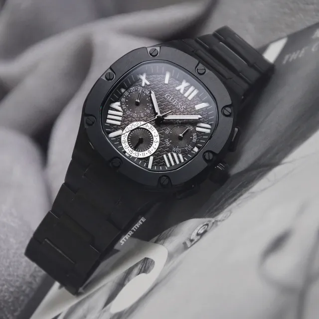【GUESS】黑色系 三眼日期顯示 圓角方型 不鏽鋼錶帶 男錶 手錶 情人節(GW0572G3)