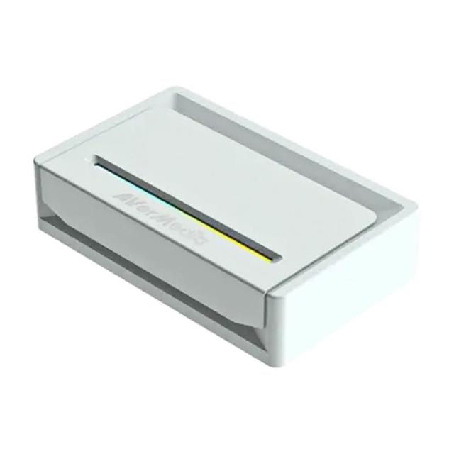 AverMedia 圓剛 GC535 專業視訊捕獲卡,支援 USB-C 電腦端連線、HDMI 螢幕輸出、3.5mm 音源埠,1 埠設計簡易擴充。高畫質 500萬畫素以上,適合遊戲直播、教學錄影與視訊轉播。無遙控器,產地優質,享有三年以上保固,高效能其他品牌選擇。 AverMedia圓剛 GC535