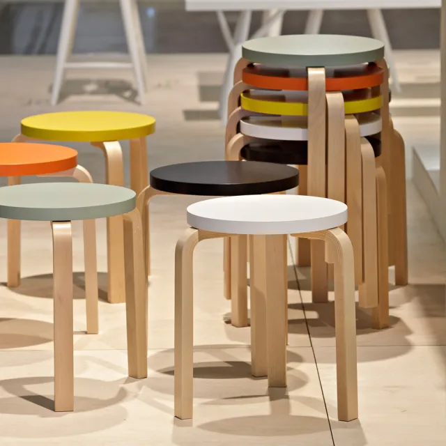 【北歐櫥窗】Artek Stool E60 四腳圓凳(橙橘)