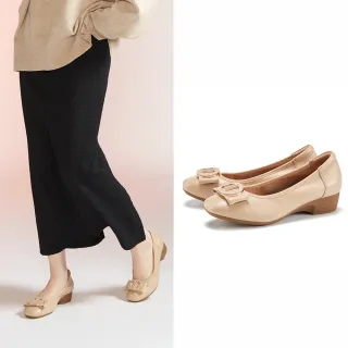 【MAGY】蝴蝶結造型飾釦真皮低跟鞋(裸色)