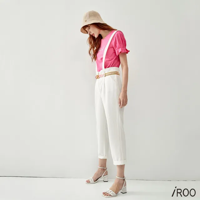 【iROO】附粉色金屬環腰帶吊帶褲