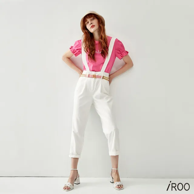 【iROO】附粉色金屬環腰帶吊帶褲