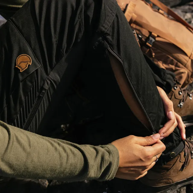 【Fjallraven】Keb Curved 2023 登山長褲 女(FR86705-550黑 FR86705-662-625深森綠月桂綠)
