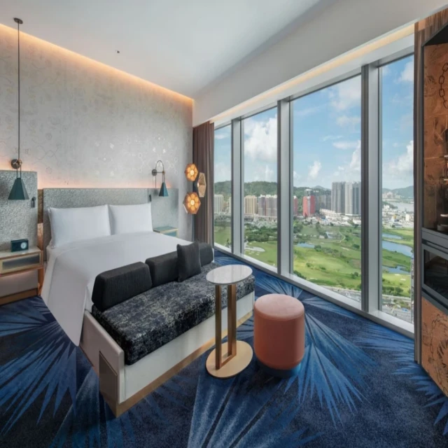 喜鴻假期 【４人一室．機加酒．香港３日銅鑼灣站】灣仔帝盛酒店