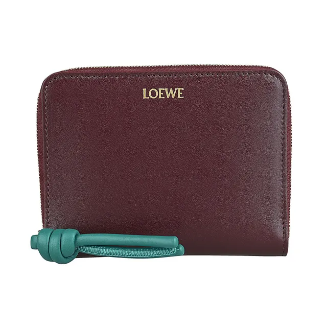 【LOEWE 羅威】LOEWE Knot燙金LOGO小牛皮6卡拉鍊短夾(酒紅x內祖母綠)