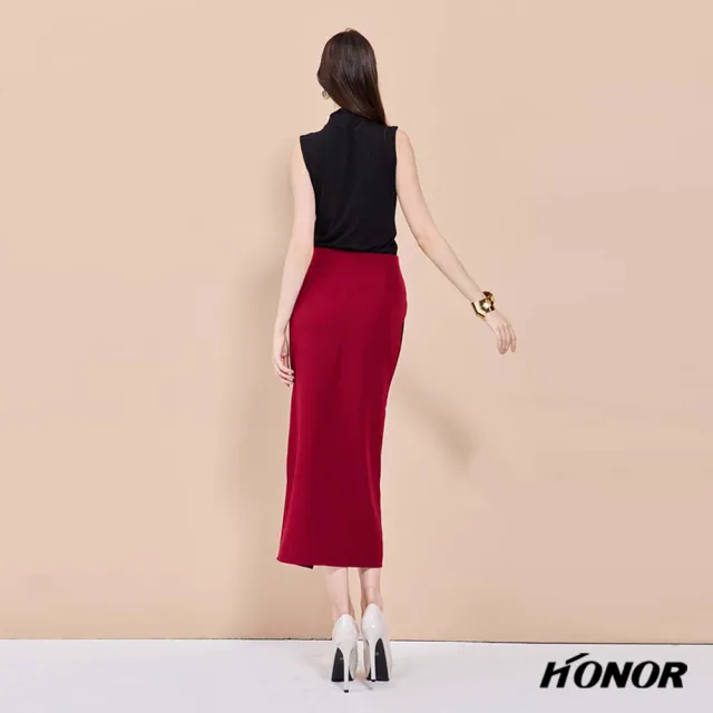 【HONOR 山形屋】出清品 顯瘦緞面側開岔裙-紅/黑(限定出清)
