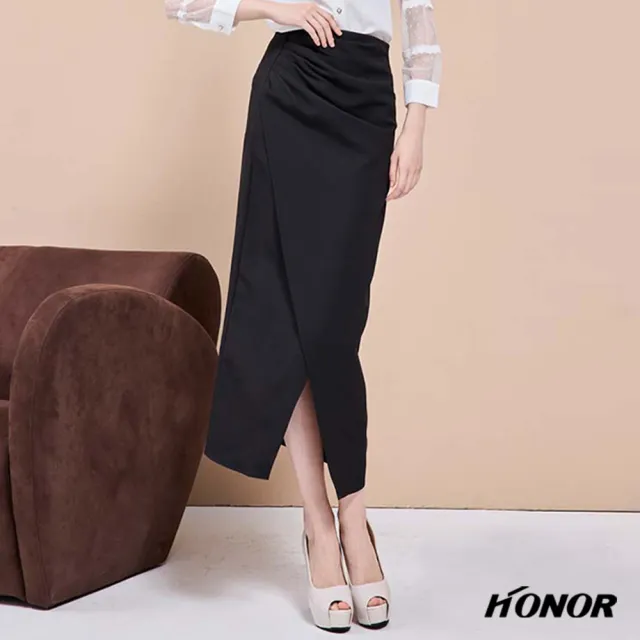 【HONOR 山形屋】出清品 顯瘦緞面側開岔裙-紅/黑(限定出清)