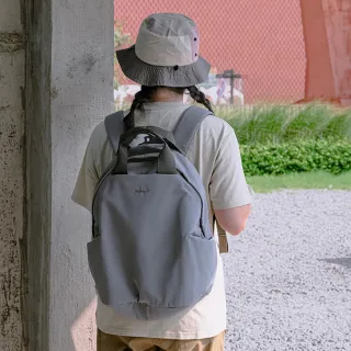 【Qminica】輕量防潑水機能收納後背包 NO.QM065(女後背包 男後背包 筆電背包)