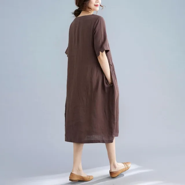 【LANNI 藍尼】★寬鬆五分袖麻感短袖連身裙(女裝/洋裝/套裝/長版上衣/連身裙/日系)