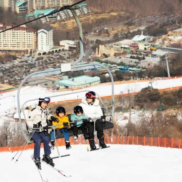 洪川大明SONO滑雪度假村 首爾滑雪一天團★含雪具雪服、單雙板基礎滑雪課★含吊車證(3歲以下兒童免費)