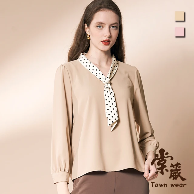 iROO 綴亮片花飾單品上衣優惠推薦