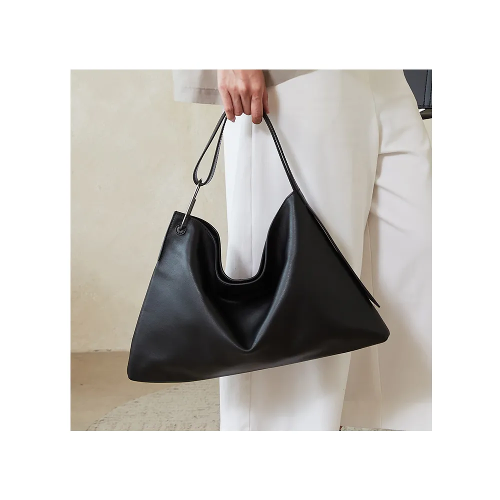 【Darker Than Black】Equilateral Triangle Hobo Bag 等邊三角側背包/納帕牛皮(側背包/單肩包/真皮包)