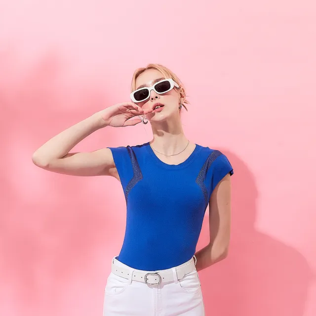 【ICHE 衣哲】法式時尚側拼接小包袖造型上衣