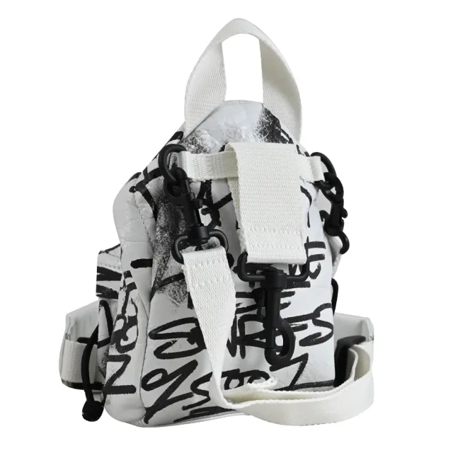 【Balenciaga 巴黎世家】品牌LOGO英文塗鴉小羊皮迷你腰掛包斜背包兩用包(白)