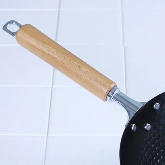 【新潟嚴選】日本製 極輕量槌目紋深型鐵炒鍋 30cm IH爐可用鍋(不挑爐具 燕三條鐵鍋)