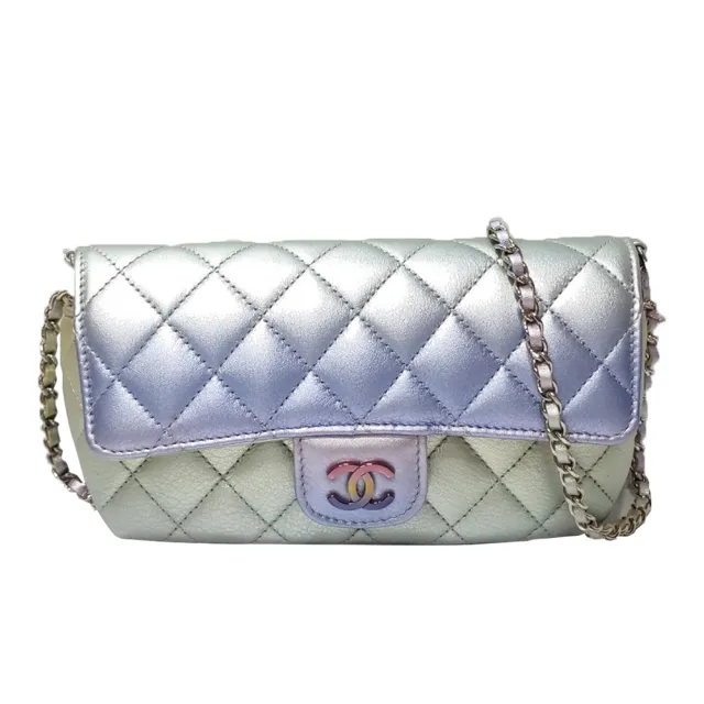CHANEL 小物 CHANEL 香奈兒】AP2044 經典菱格紋小羊皮漸層幻彩風格斜揹眼鏡