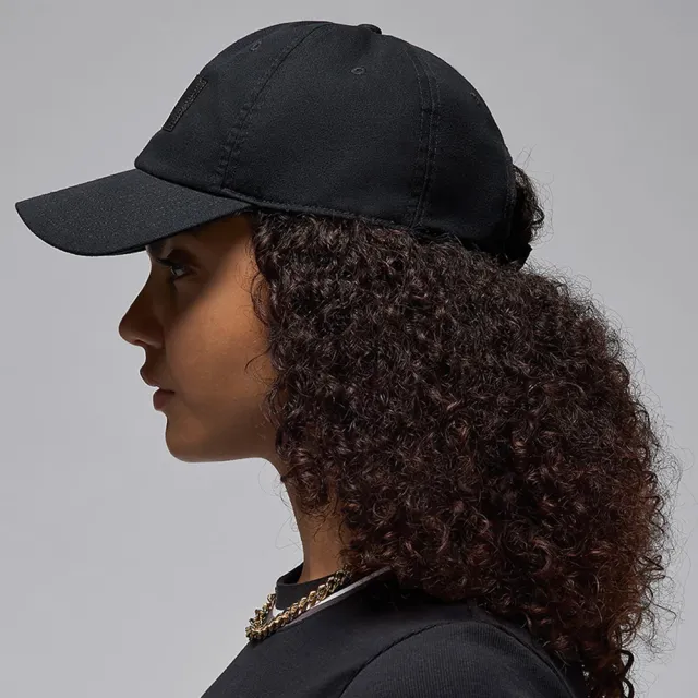 【NIKE 耐吉】帽子 老帽 遮陽 男 女 J CLUB CAP US CB FLT PATCH Jordan 喬丹 黑色(FD5181013)