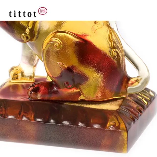 【tittot 琉園】招財虎-擺飾(虎/琉園十二肖飲水思源系列/迎賓/禮品/典藏/水晶/琉璃/祝福)