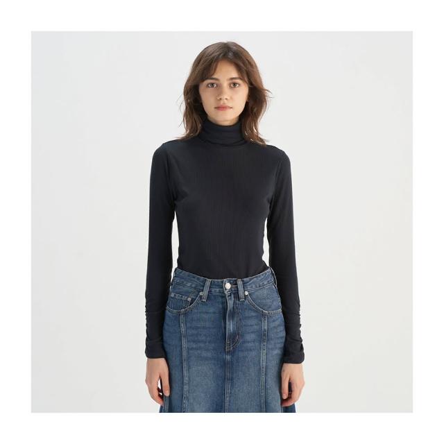 【LEVIS】女款 高領長袖 高領衣 彈力修身 莫代爾吸濕透氣 上衣 熱賣單品 001XT-0000