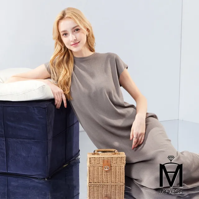 【MYVEGA 麥雪爾】出清品 MA素面寬鬆針織連身長洋裝-二款任選(女洋裝/針織/連身洋裝)