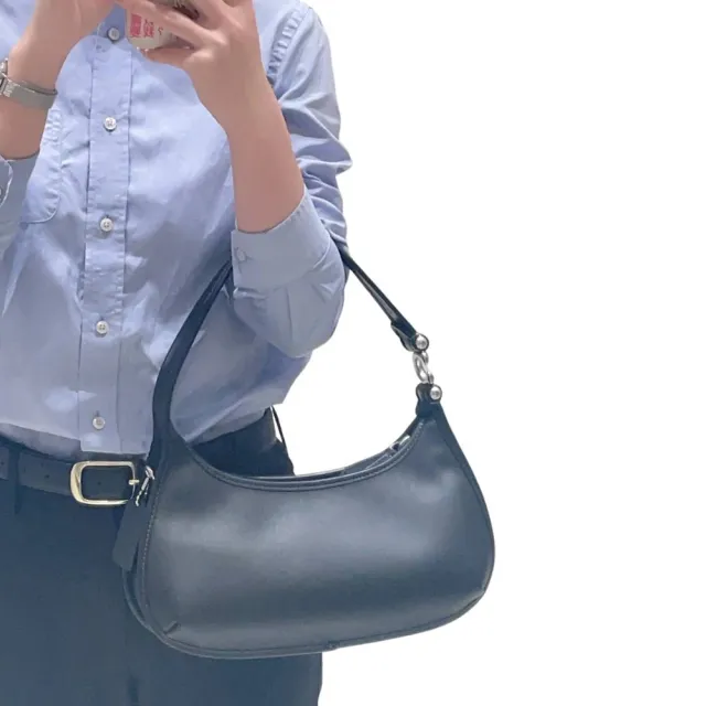 【COACH】Eve 專櫃款 經典C LOGO 單肩月亮包(白色/黑色/贈原廠防塵袋紙袋母親節送禮)
