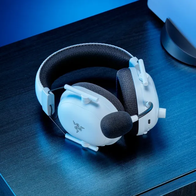 【Razer 雷蛇】BlackShark V2 Pro黑鯊 無線電競耳機麥克風(PS5認證/白色)