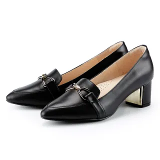 【MAGY】真皮雙環金屬釦尖頭粗中跟鞋(黑色)