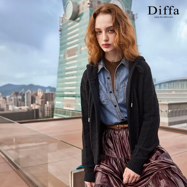 Diffa 菱格織紋連帽設計毛衣外套-女