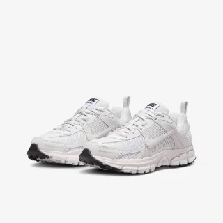 【NIKE 耐吉】運動鞋 慢跑鞋 女鞋 中大童 男鞋 VOMERO 5 GS 白 灰 緩震 復古(HF6998100)