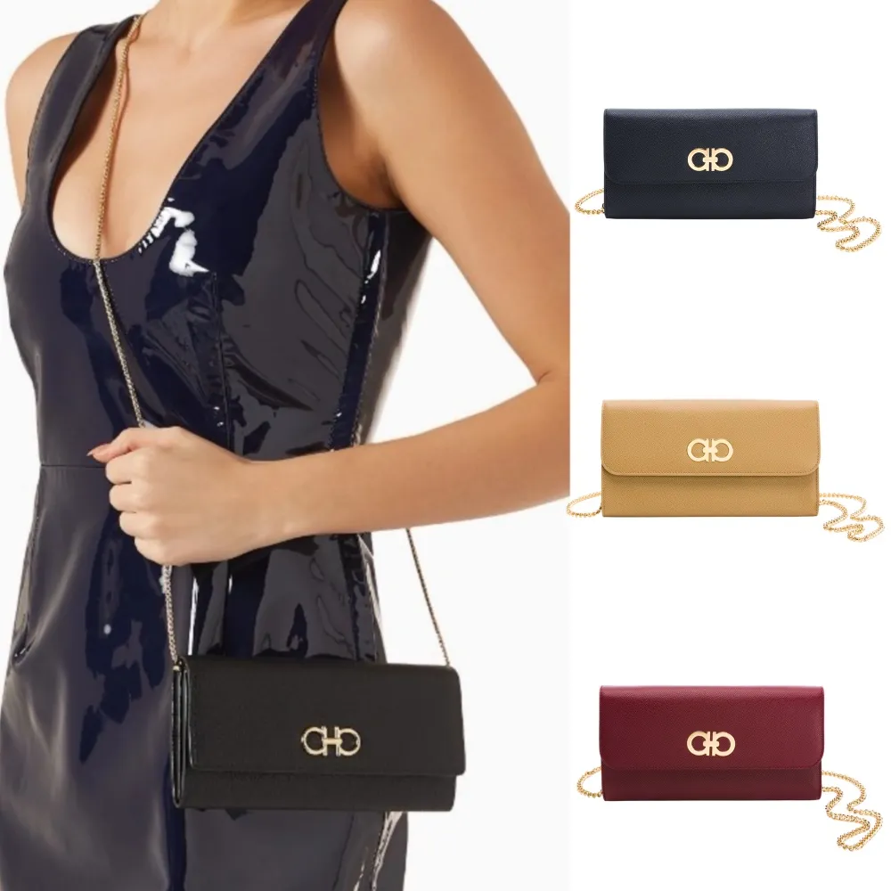 Salvatore Ferragamo】皮革鍊帶斜背包(多色任選) - momo購物網- 好評推薦-2026年1月