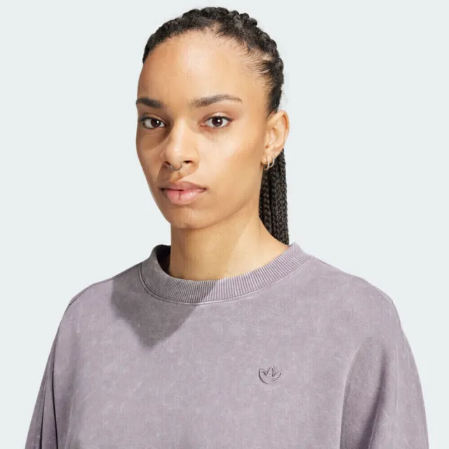 【adidas 愛迪達】P ESS Sweater 女 長袖上衣 仿舊水洗 灰紫(IY7397)