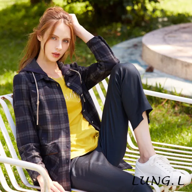 【LUNG.L 林佳樺】LQ44C藍色格紋連帽長袖女裝外套(秋冬新品 加大尺碼)