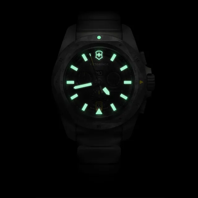 【VICTORINOX 瑞士維氏】INOX Chrono 200米防水碳纖維計時腕錶/43mm(VISA-242011)