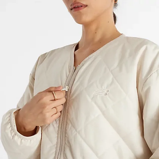 【NEW BALANCE】NB 輕薄防潑水外套 休閒外套 女款 白色(WJ43517LIN-F)