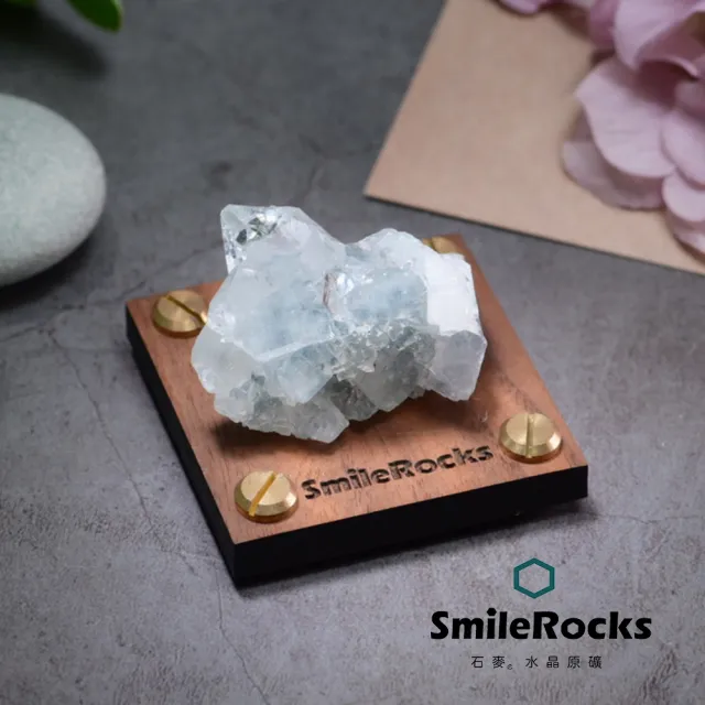 【SmileRocks 石麥】石麥水晶原礦  魚眼石原礦No.6226811150(SmilePad 6X6底板)