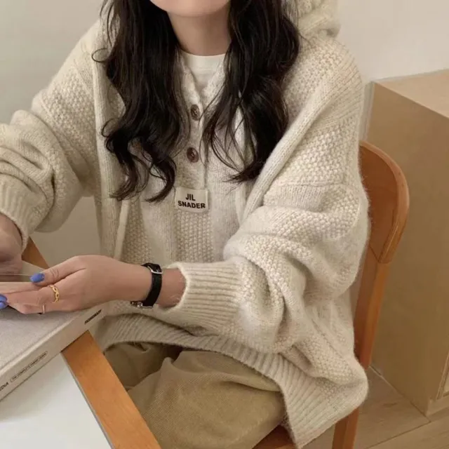 【D.studio】韓版寬鬆慵懶風連帽毛衣(針織上衣長袖上衣女裝衣服長袖t恤 保暖上衣冬天女裝秋冬女裝 W515)