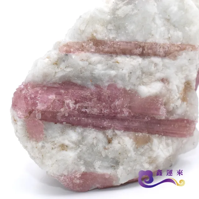 【鑫運來】◎紅碧璽共生原礦(形狀重量隨機出貨)