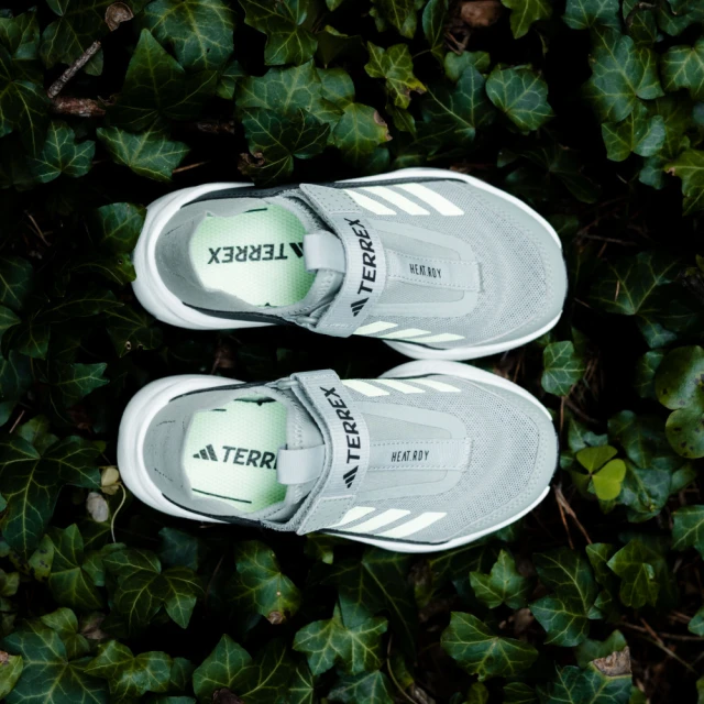 adidas 愛迪達 TERREX VOYAGER 21 SLIP-ON TRAVEL 登山鞋 運動鞋 童鞋 IE7628