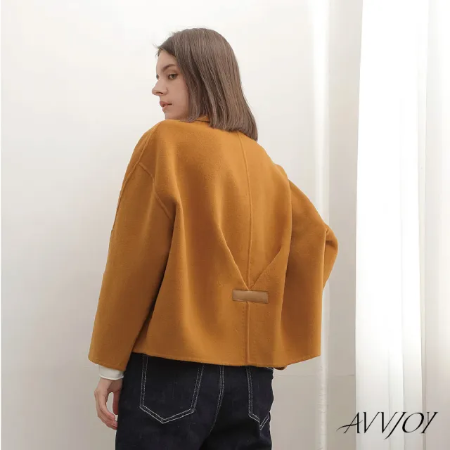 【AVVJOY 艾薇卓爾】典雅雙口袋外套(純羊毛 冬天 保暖 外套 西裝領 百搭外套 保暖外套 AVVY128WT)